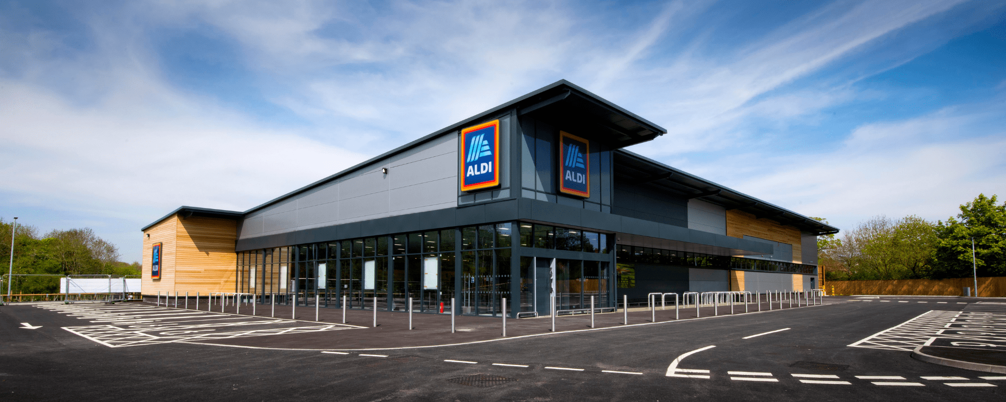 Aldi Whitchurch Wide External Image